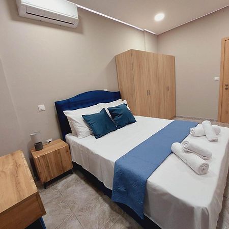 Sapphire Home Ixia  Extérieur photo